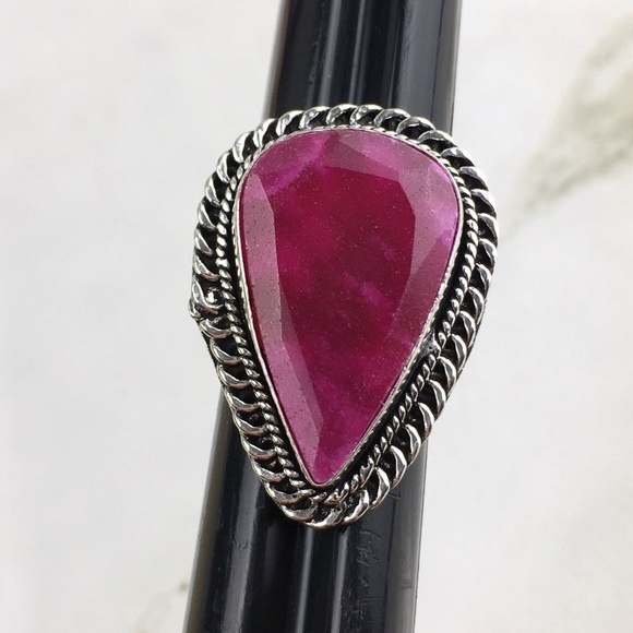 New Cherry Ruby Enhanced Stone Silver Overlay Ring Size 7 - Picture 3 of 7